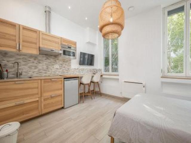 location appartement marseille 1er arrondissement 1 pièce 20 m2 bouches du rhone 13001 632 € / mois