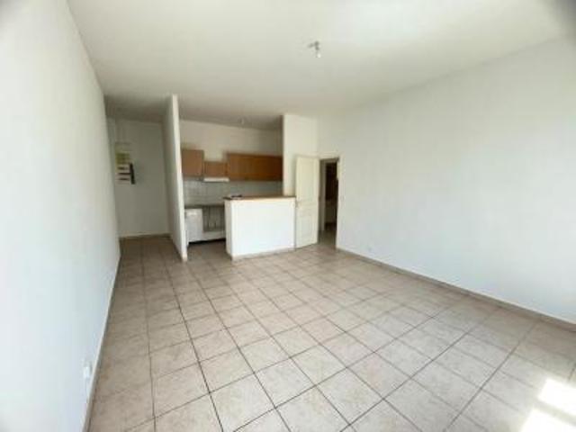 location appartement marseille 1er arrondissement 3 pièces 75 m2 bouches du rhone 13001 1122 € / mois