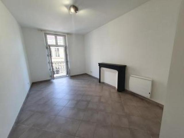 location appartement marseille 1er arrondissement 3 pièces 76 m2 bouches du rhone 13001 1150 € / mois