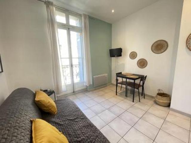 location appartement marseille 2eme arrondissement 1 pièce 15 m2 bouches du rhone 13002 531 € / mois