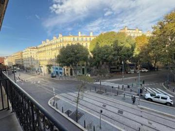 location appartement marseille 2eme arrondissement 1 pièce 25 m2 bouches du rhone 13002 666 € / mois