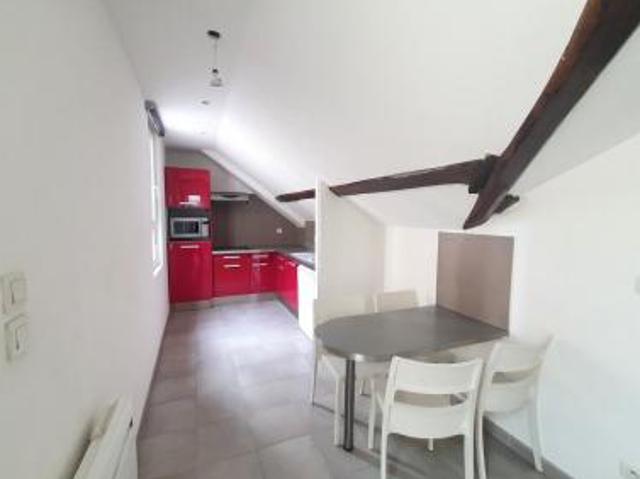 location appartement marseille 2eme arrondissement 1 pièce 37 m2 bouches du rhone 13002 814 € / mois