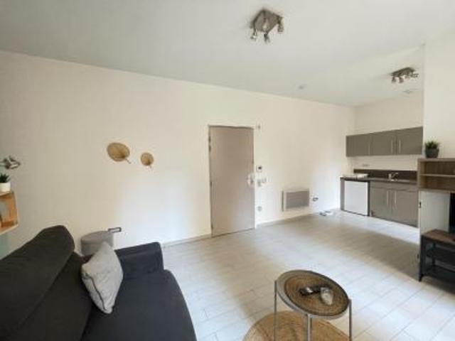 location appartement marseille 2eme arrondissement 1 pièce 33 m2 bouches du rhone 13002 785 € / mois