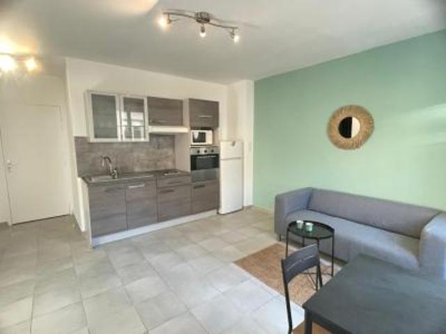location appartement marseille 2eme arrondissement 2 pièces 34 m2 bouches du rhone 13002 862 € / mois