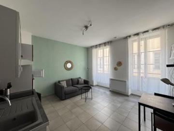 location appartement marseille 2eme arrondissement 2 pièces 35 m2 bouches du rhone 13002 897 € / mois