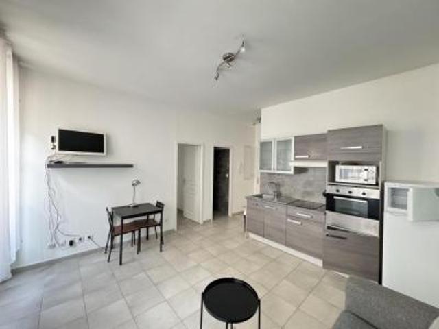 location appartement marseille 2eme arrondissement 2 pièces 35 m2 bouches du rhone 13002 897 € / mois