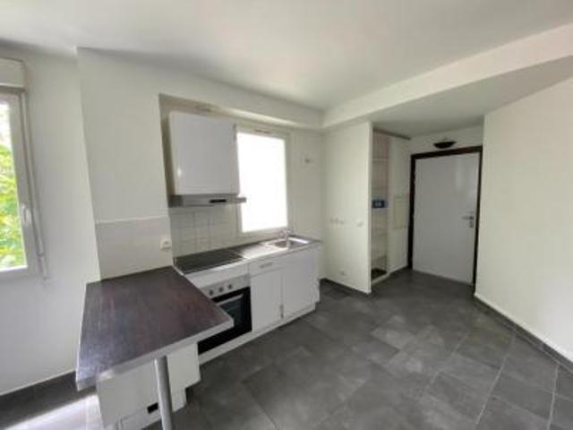 location appartement marseille 6eme arrondissement 3 pièces 63 m2 bouches du rhone 13006 984 € / mois