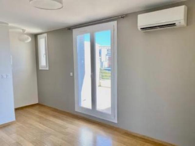 location appartement marseille 8eme arrondissement 2 pièces 25 m2 bouches du rhone 13008 780 € / mois