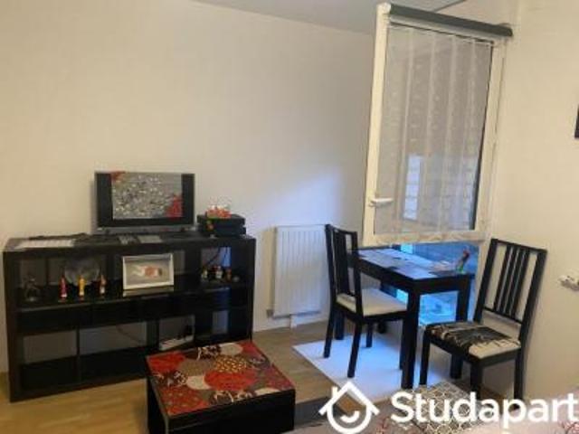 location appartement massy 1 pièce 31 m2 essonne 91300 1000 € / mois