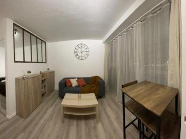 location appartement massy 2 pièces 30 m2 essonne 91300 970 € / mois