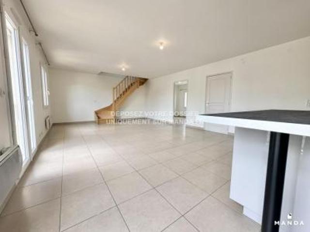 location appartement massy 3 pièces 82 m2 essonne 91300 1350 € / mois
