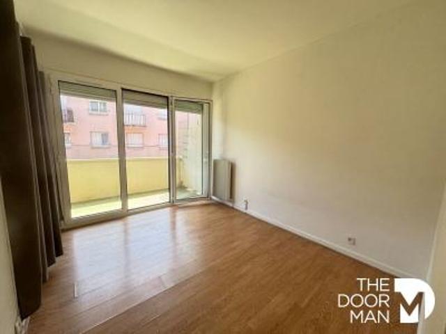 location appartement maurepas 2 pièces 50 m2 yvelines 78310 980 € / mois