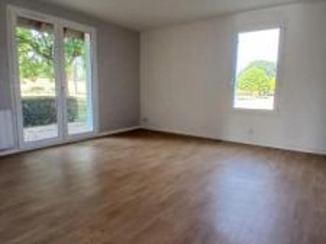 location appartement mesvres 4 pièces 90 m2 saone et loire 71190 621 € / mois