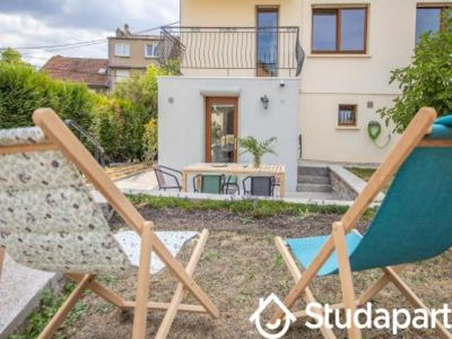 location appartement metz 1 pièce 15 m2 moselle 57070 700 € / mois