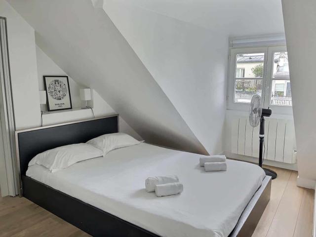 Location Appartement Meublé 3 pièces 48 m² Montorgueil 75002 Paris 202193