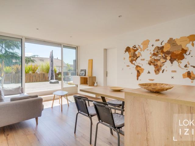 Location appartement meublé 3 pièces 51m² Gradignan