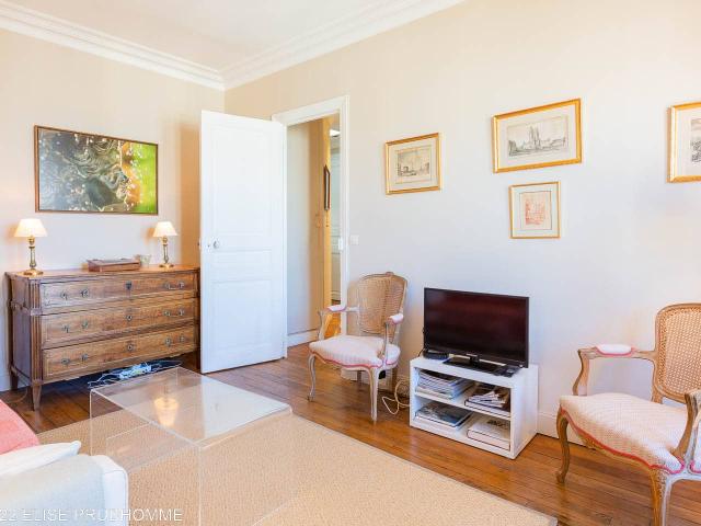 Location Appartement Meublé 3 pièces 55 m² Bastille Faubourg St Antoine 75012 Paris 212406