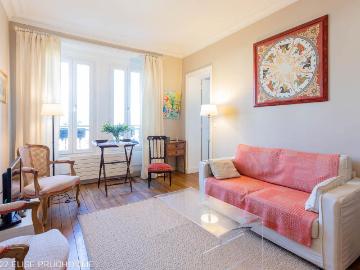 Location Appartement Meublé 3 pièces 55 m² Bastille Faubourg St Antoine 75012 Paris 212406