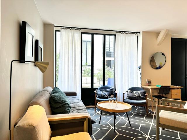 Location Appartement Meublé 3 pièces 60 m² Marais Bastille 75011 Paris 211058