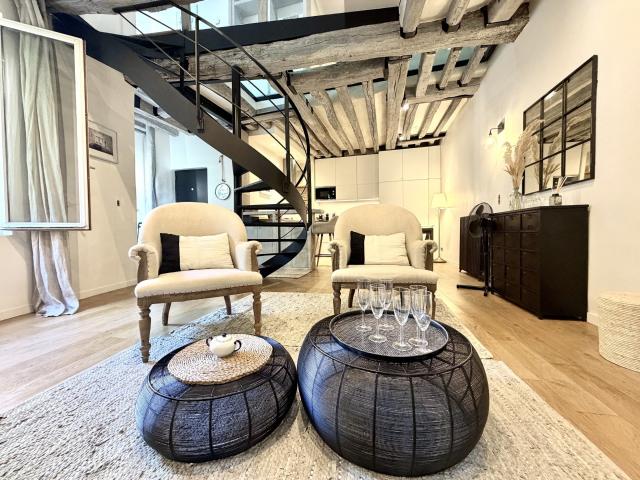Location Appartement Meublé 3 pièces 89 m² Marais Bastille 75003 Paris 203079