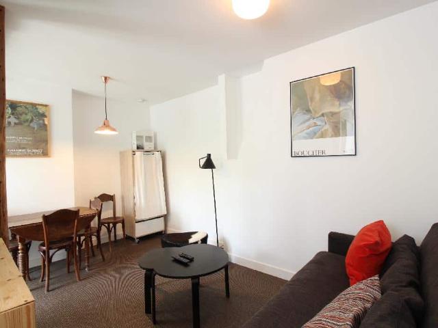 Location Appartement Meublé 1 pièce 23 m² Raspail Sèvres Babylone 75006 Paris S06531