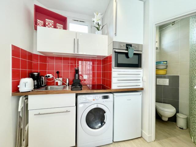 Location Appartement Meublé 1 pièce 20 m² Bastille Faubourg St Antoine 75020 Paris S11033