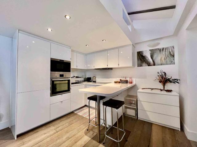 Location Appartement Meublé 1 pièce 31 m² Plaine Monceau Porte Champerret 75017 Paris S17234