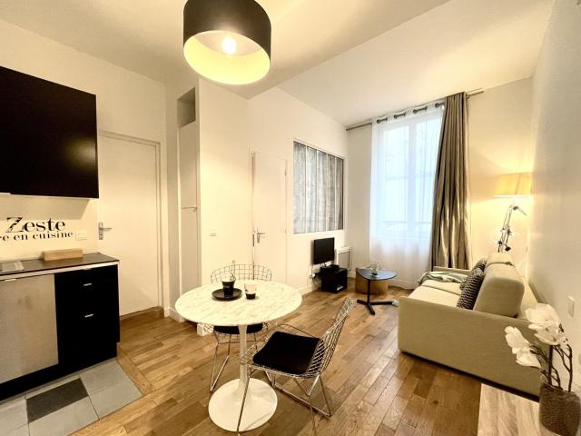 Location Appartement Meublé 2 pièces 28 m² Montorgueil 75002 Paris 102467