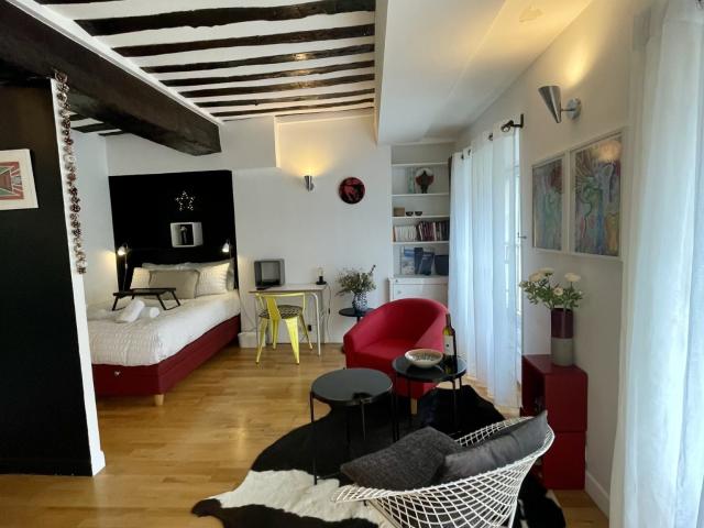 Location Appartement Meublé 2 pièces 29 m² Montorgueil 75002 Paris S02167