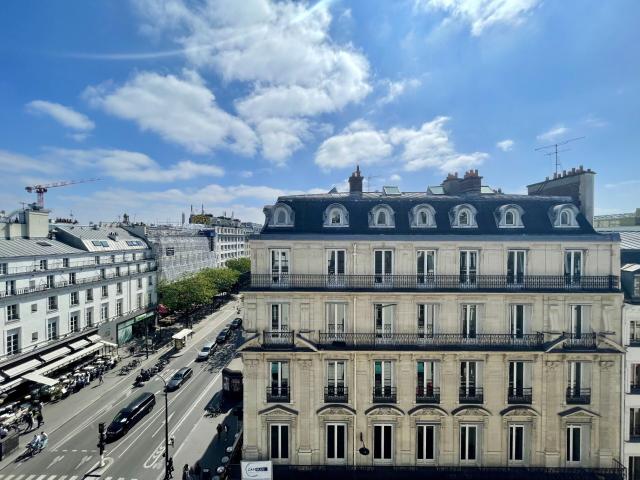 Location Appartement Meublé 2 pièces 30 m² Grands Boulevards Lafayette 75002 Paris 102180