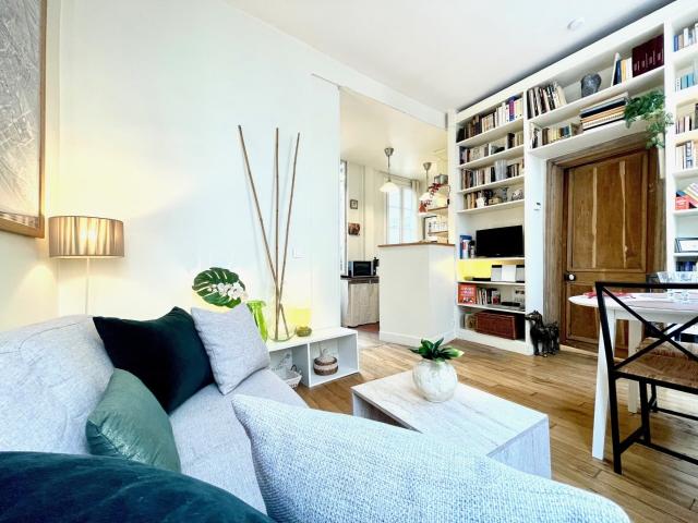 Location Appartement Meublé 2 pièces 35 m² Louvre Palais Royal 75001 Paris 101551