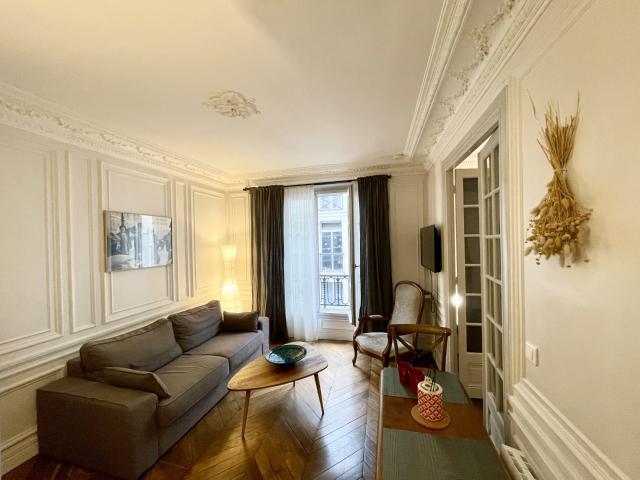 Location Appartement Meublé 2 pièces 35 m² Opéra 75009 Paris 109125