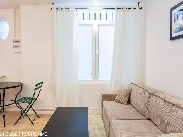 Location Appartement Meublé 2 pièces 37 m² Champs Elysées Etoile 75017 Paris 117478