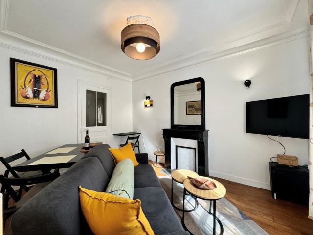 Location Appartement Meublé 2 pièces 37 m² Rue Cler 75017 Paris 117499