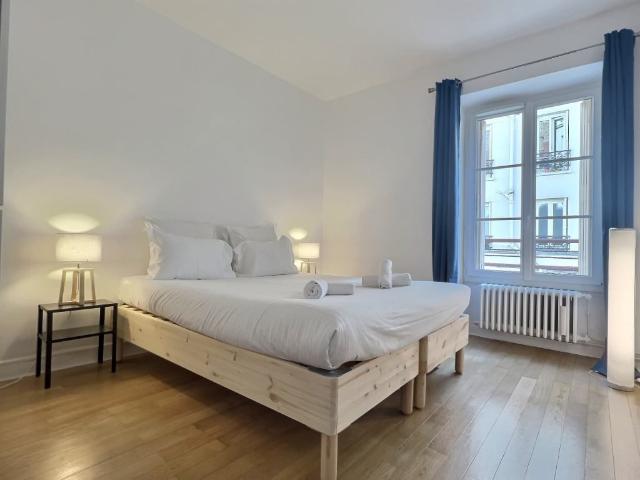 Location Appartement Meublé 2 pièces 41 m² Denfert Rochereau Port Royal 75014 Paris 114233