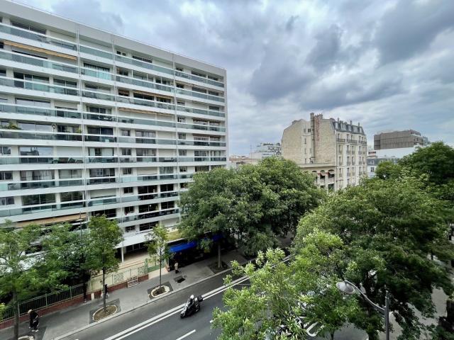 Location Appartement Meublé 2 pièces 43 m² Oberkampf République 75011 Paris 111042