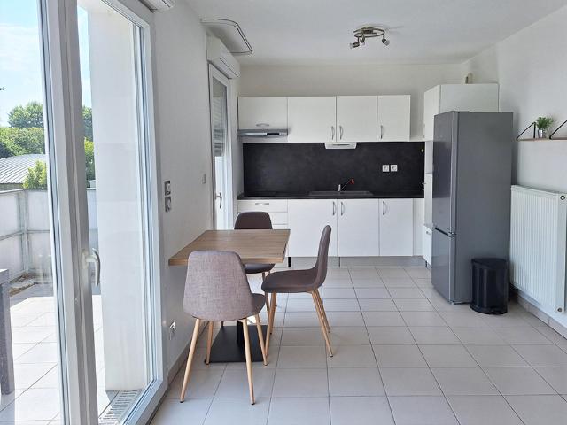 Location appartement meublé 2 pièces 48m² Bordeaux Cenon