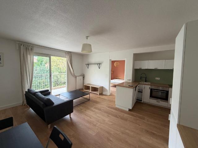 LOCATION APPARTEMENT MEUBLÉ 2 PIÈCES CHEMIN DE LA MAJOURANE TOULON