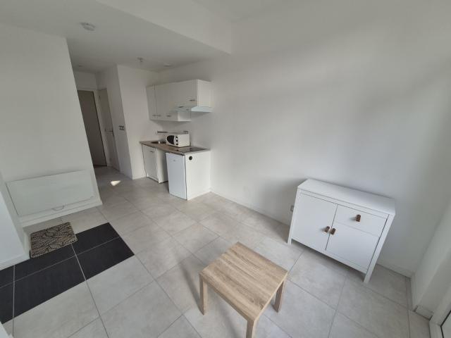 Location appartement meublé à Sin Le Noble