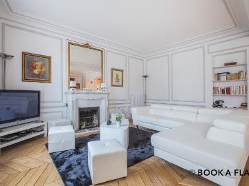 Auteuil Paris, Square Tolstoï - Balcon
