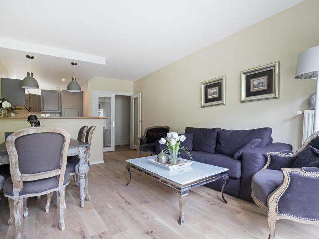Location appartement meublé de 65 m2 avenue Mozart à Paris