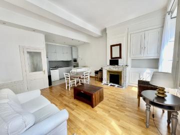 LOCATION APPARTEMENT MEUBLÉ DE 81 M2 AVEC 2 CHAMBRES