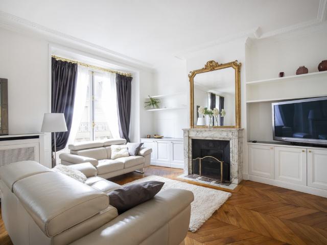 Location appartement meublé de 82 m2 rue Mariotte à Paris