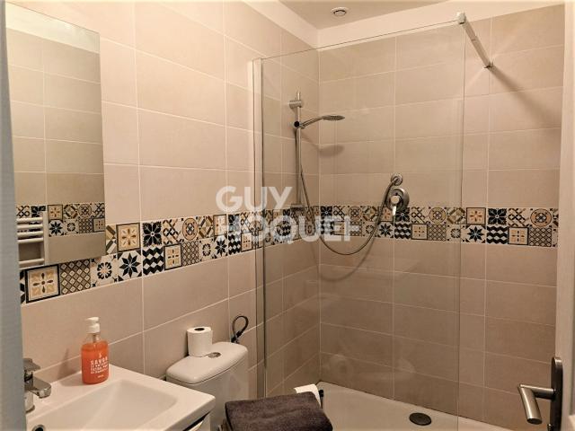 Location: appartement, meublé, F2 45 m² à AVIGNON