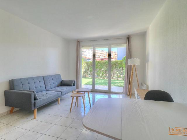 Location appartement meublé F2 à Cannes à l'année