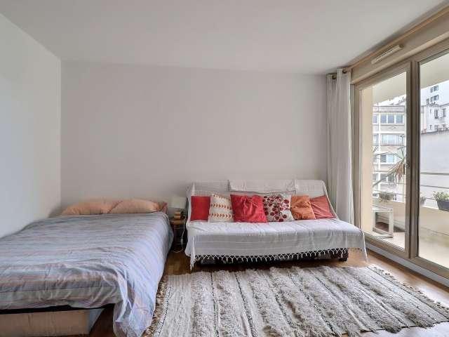 Location Appartement Meublé Studio 37m² Place des Fêtes Paris