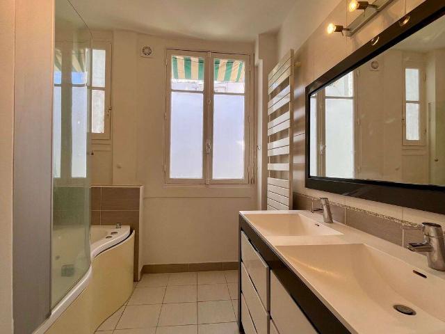 Location Appartement Meublé PARIS 16
