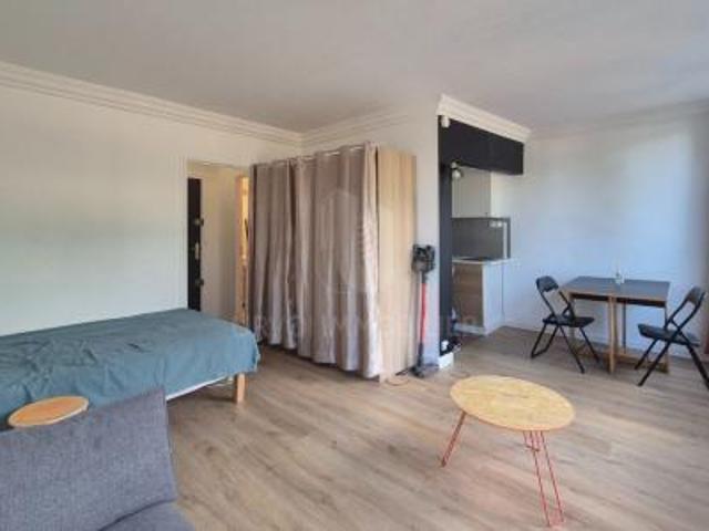 location appartement meudon 1 pièce 26 m2 hauts de seine 92190 868 € / mois