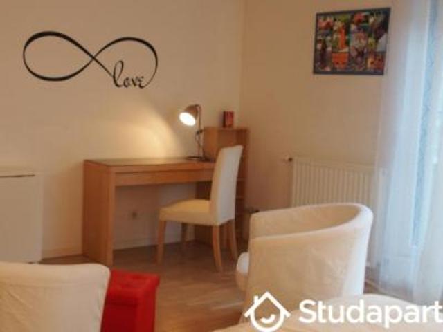 location appartement meudon 1 pièce 35 m2 hauts de seine 92190 1500 € / mois