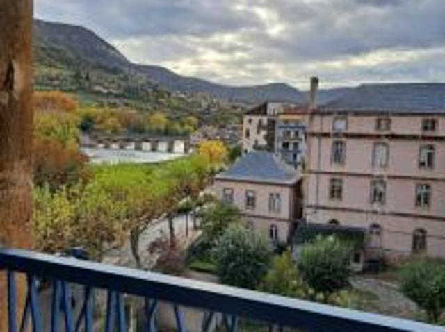 location appartement millau 1 pièce 16 m2 aveyron 12100 360 € / mois
